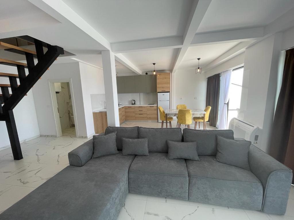 Sunrose Residences Sarandë Exterior foto